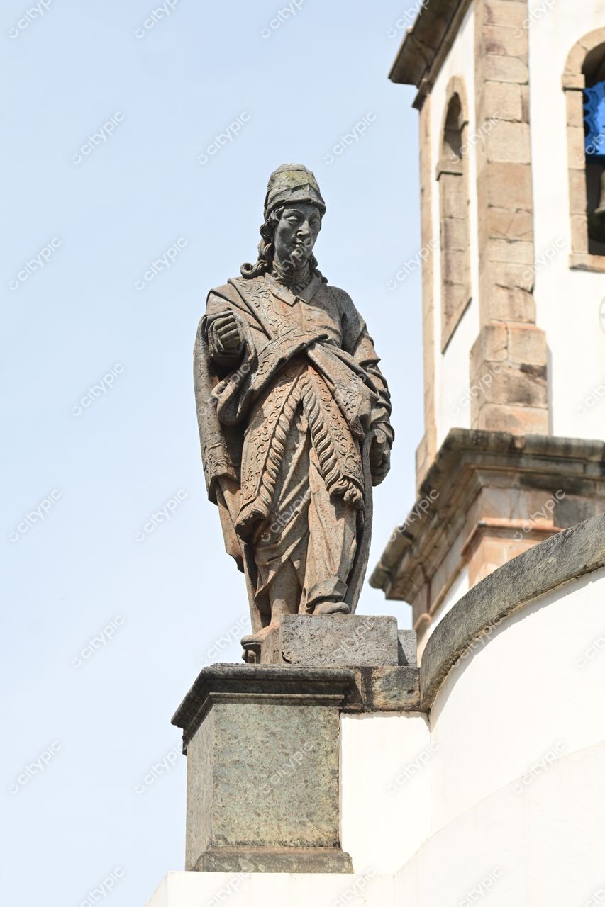 Congonhas, Minas Gerais, Brasil: Estátua imponente em meio à riqueza cultural