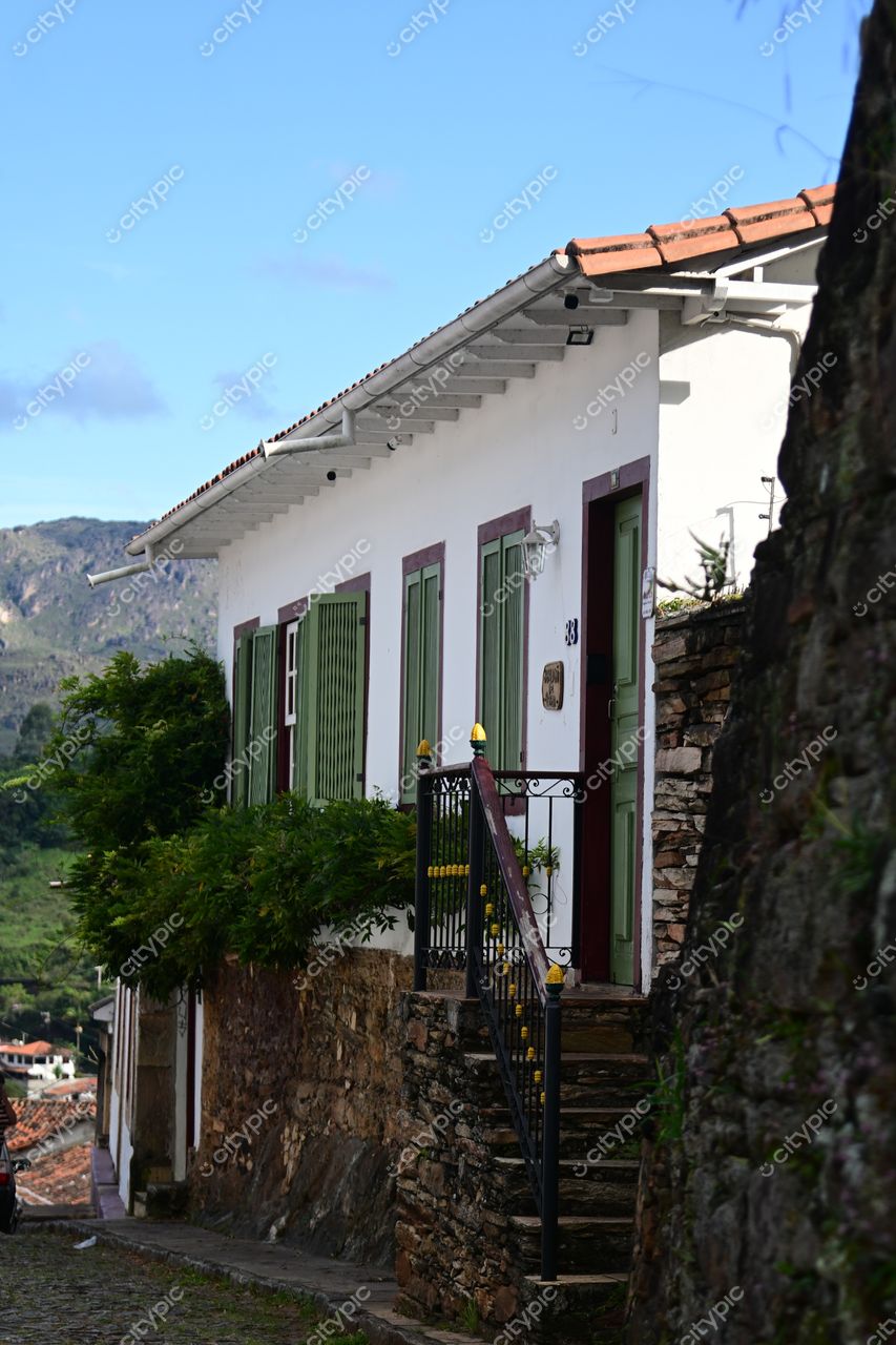 Ouro Preto, Minas Gerais: Casa colonial com charme e beleza nas ruas tranquilas da cidade