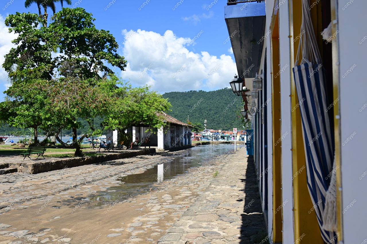 Paraty, Rio de Janeiro: A encantadora vista da cidade histórica e suas belezas naturais