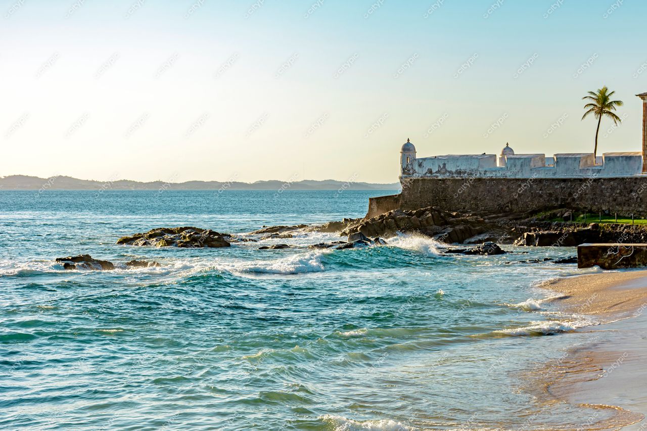 Barra, Salvador: A beleza natural e histórica da praia na Bahia