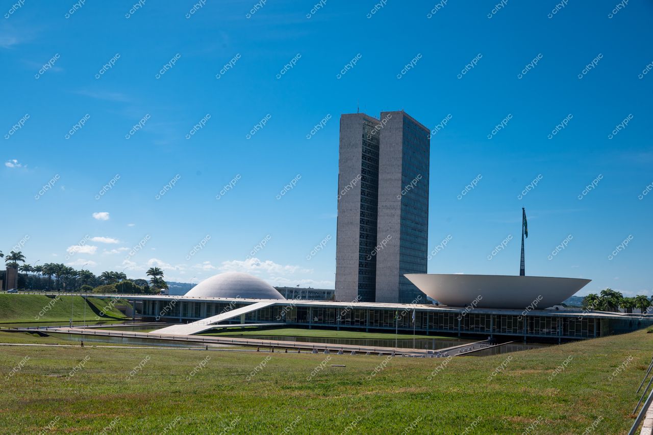 Brasília, Distrito Federal, Brasil: Congresso Nacional – Símbolo da arquitetura modernista de Oscar Niemeyer