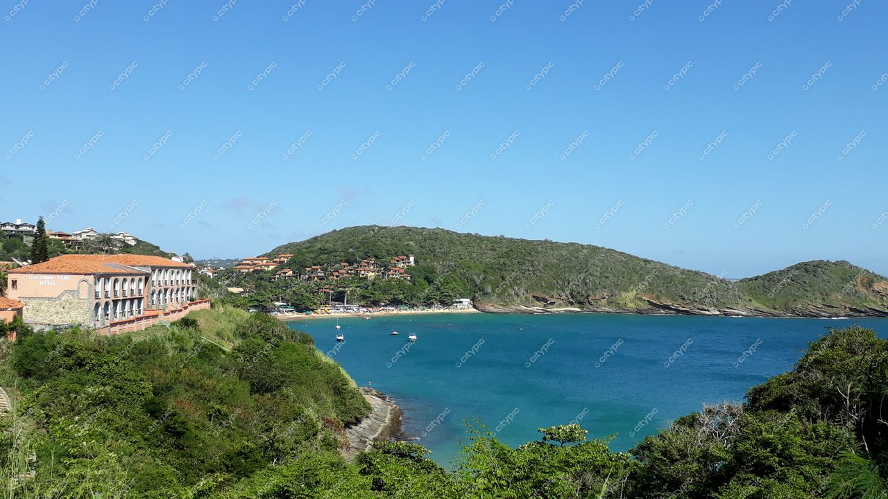 Armação dos Búzios, Rio de Janeiro: Praia tranquila e paisagem deslumbrante