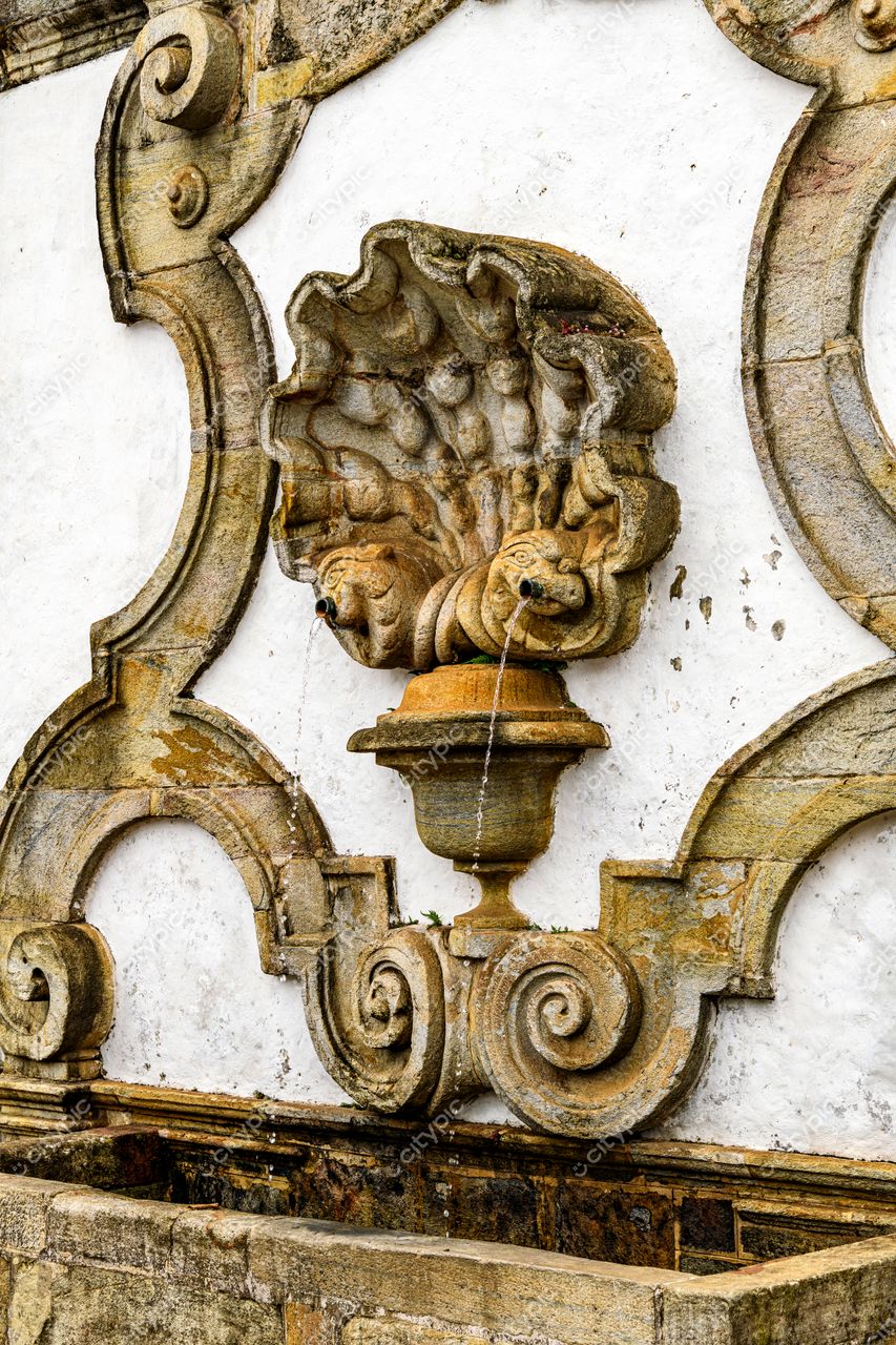 Ouro Preto, Minas Gerais: Detalhes Barrocos da Fonte dos Leões