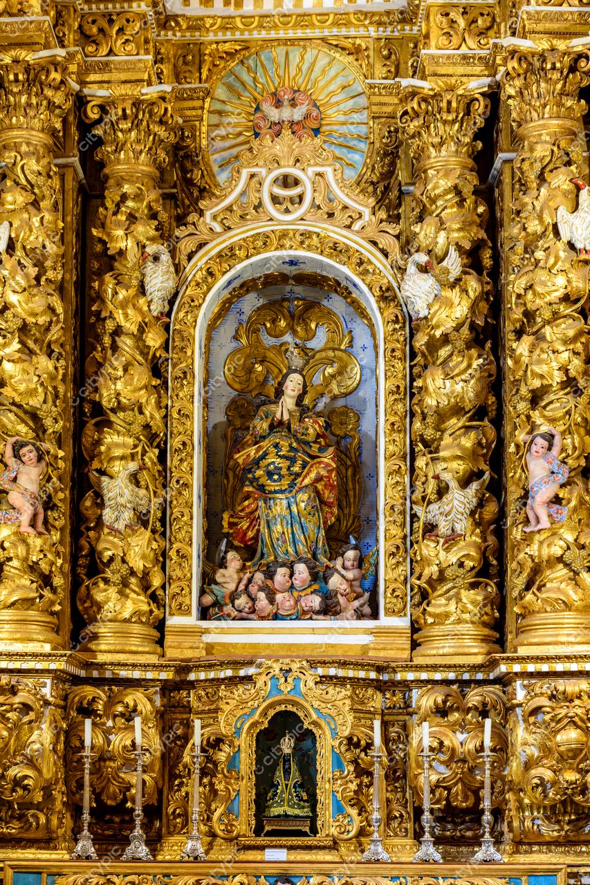 Altar Barroco da Virgem Maria no Pelourinho, Salvador, Bahia