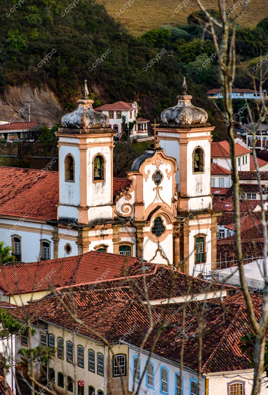 Ouro Preto, Minas Gerais: A majestosa Igreja de São Francisco de Assis e sua herança cultural