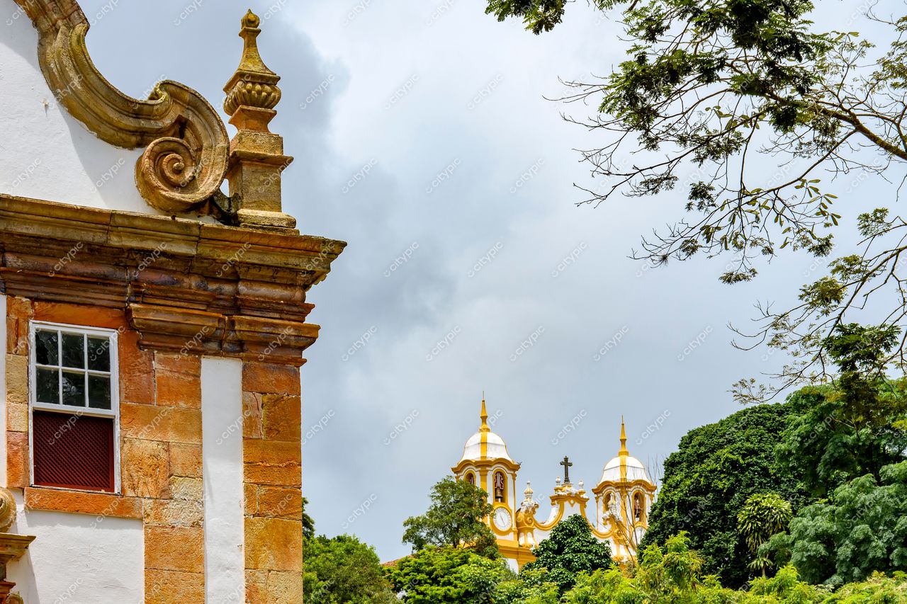 Tiradentes, Minas Gerais: Arquitetura Colonial e Charme Barroco