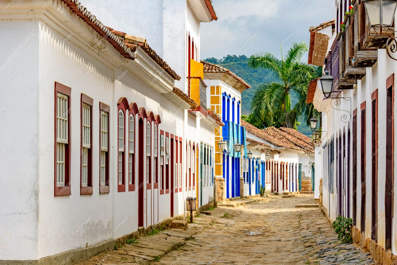 Paraty, Rio de Janeiro: Arquitetura Colonial e Cores Vibrantes