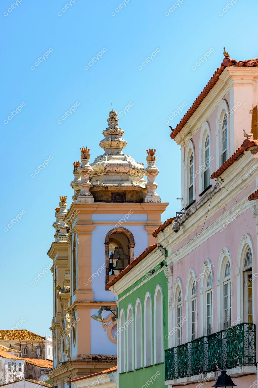 Pelourinho, Salvador, Bahia: A beleza colonial em tons de rosa e verde