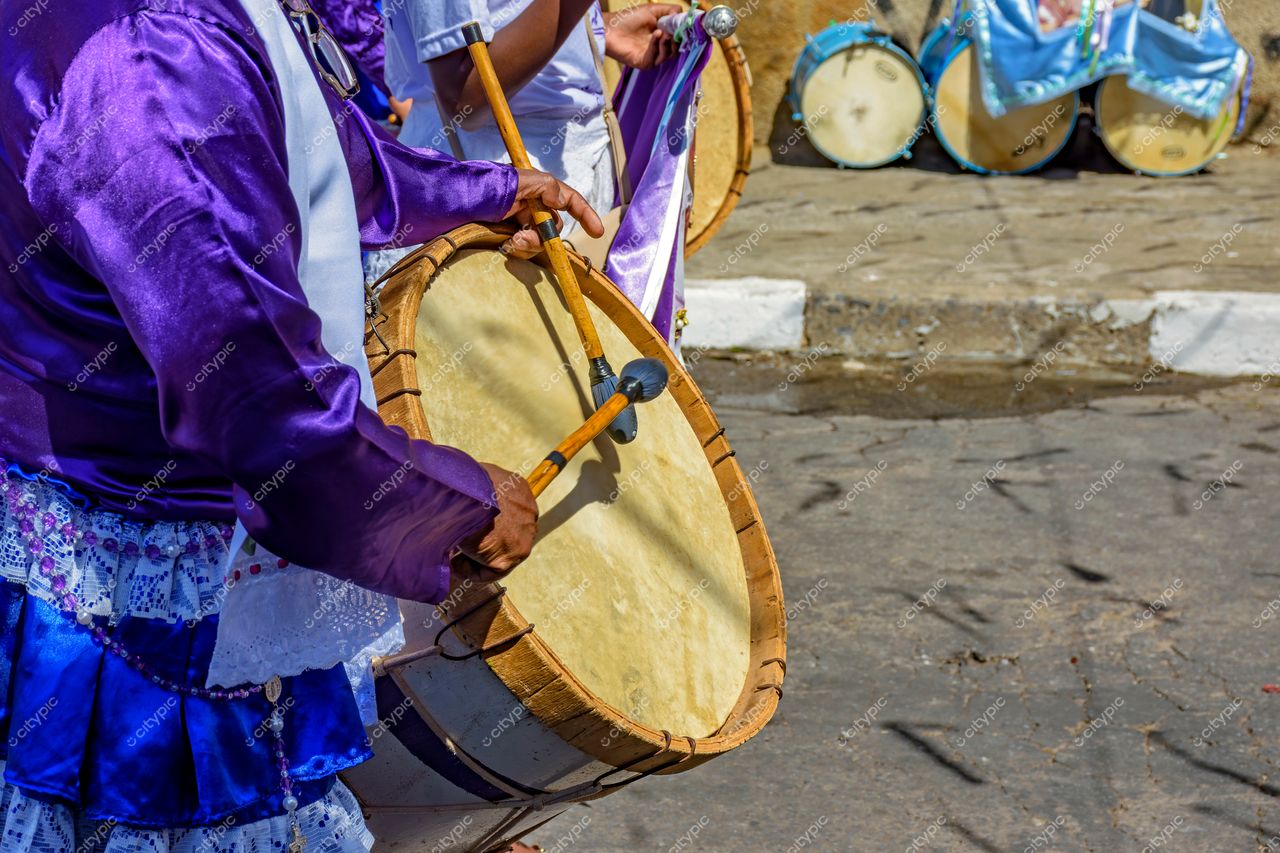 Tamborada Festiva em Belo Horizonte, Minas Gerais: Celebrando a Cultura Local