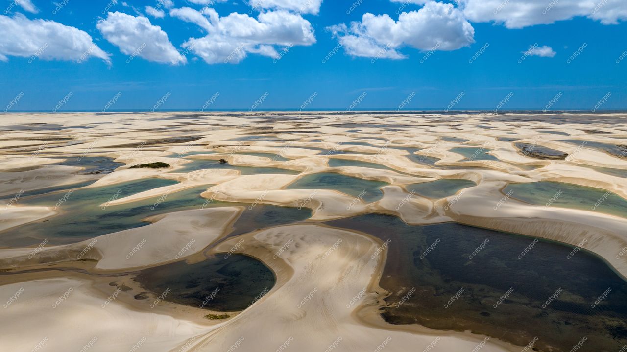 Deserto de Dunas: Beleza Intocada e Serenidade Natural