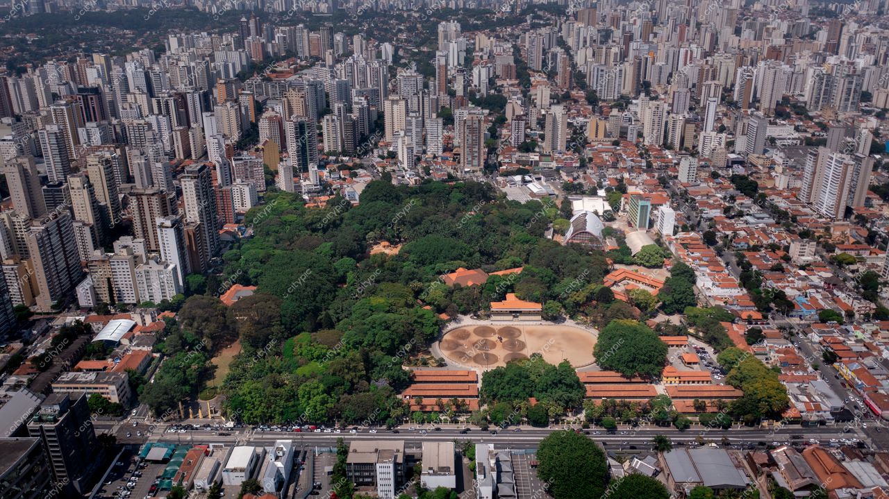 São Paulo, Brasil: O equilíbrio entre natureza e urbanização no Parque da Água Branca