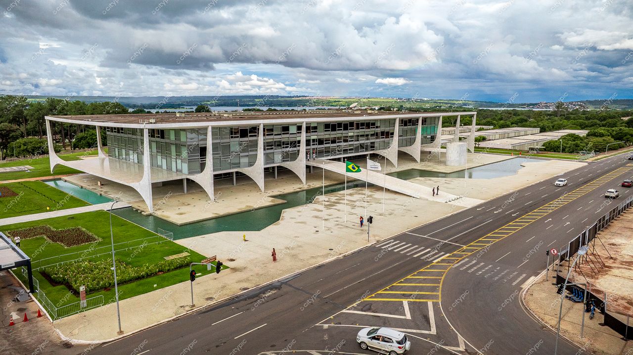 Brasília: Palácio da Alvorada – Arquitetura Modernista em Destaque