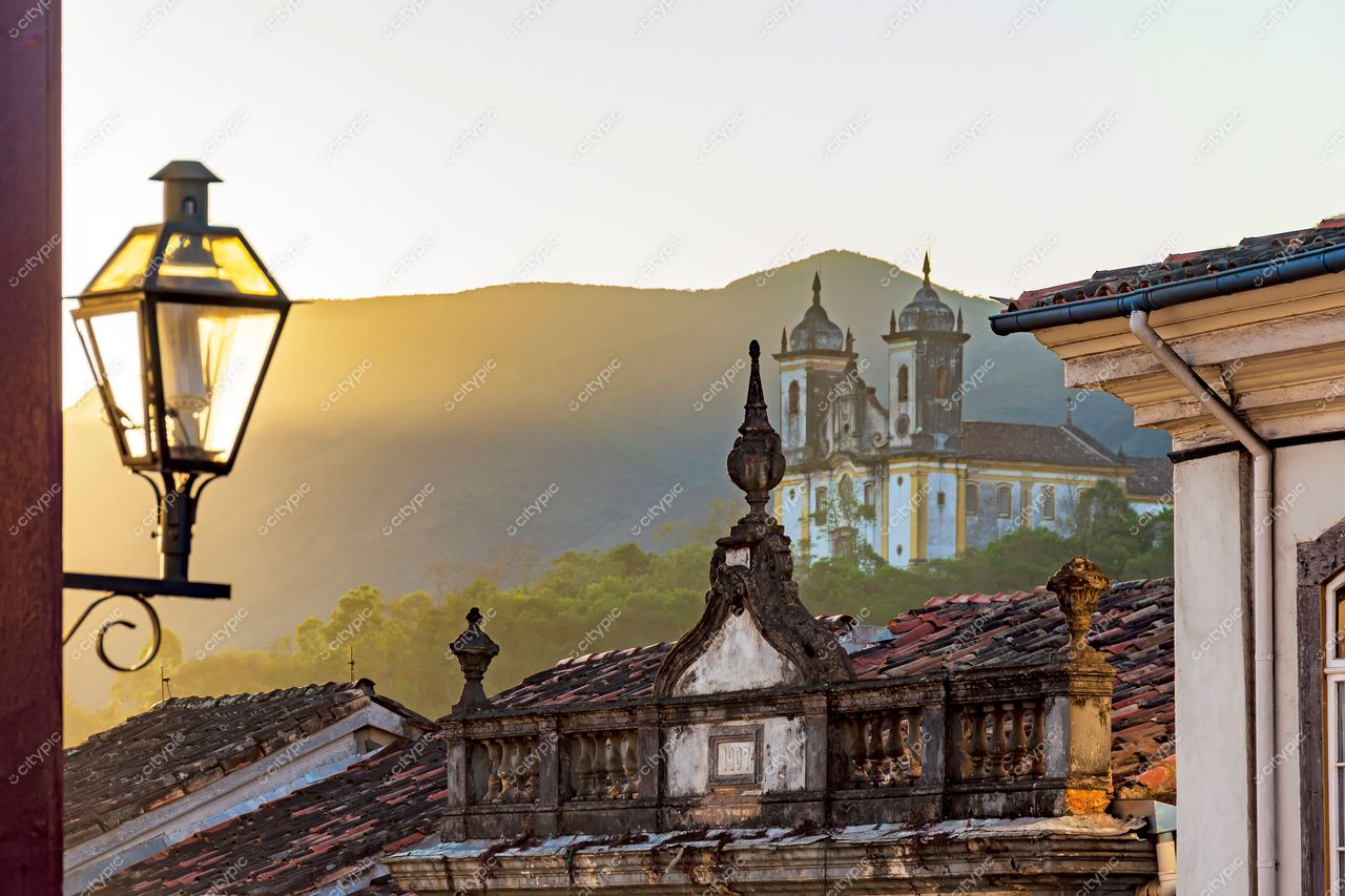 Ouro Preto, Minas Gerais: Amanhecer encantador na cidade histórica