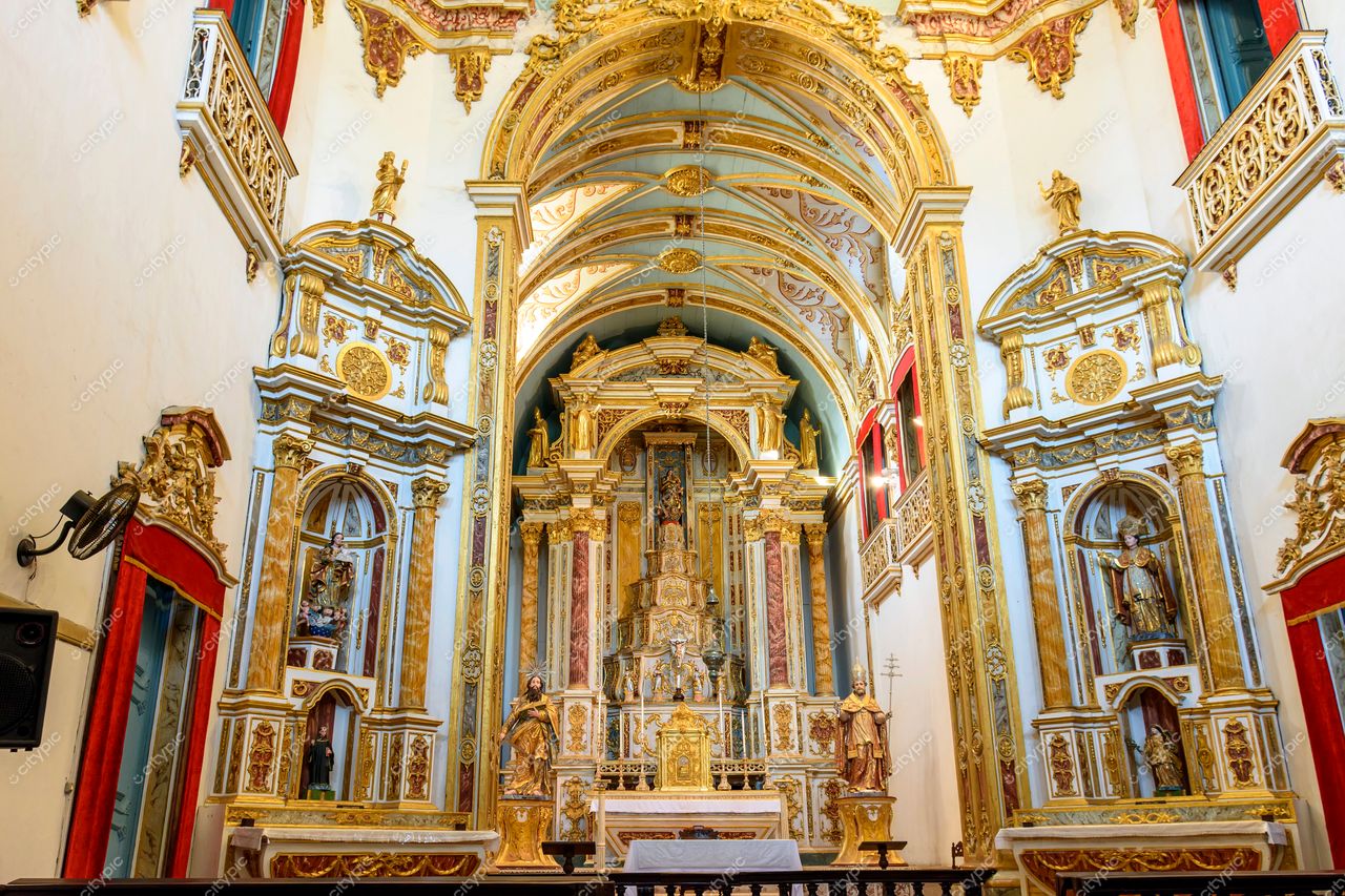Capela Barroca no Pelourinho: Beleza Histórica e Espiritual em Salvador, Bahia