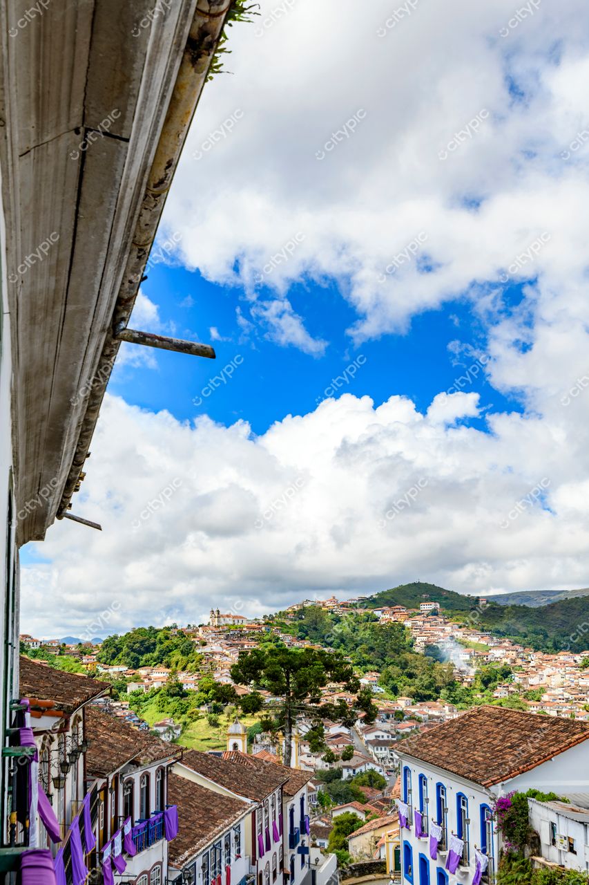 Ouro Preto, Minas Gerais: Vista panorâmica da arquitetura colonial brasileira com charme e história