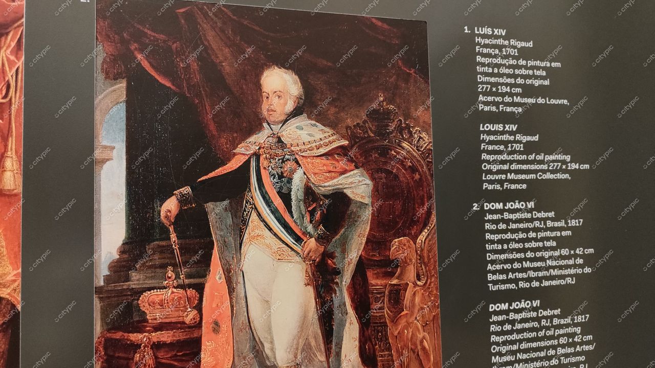 São Paulo, Brasil: Reprodução de “Luis XIV” de Hyacinthe Rigaud no coração da cidade