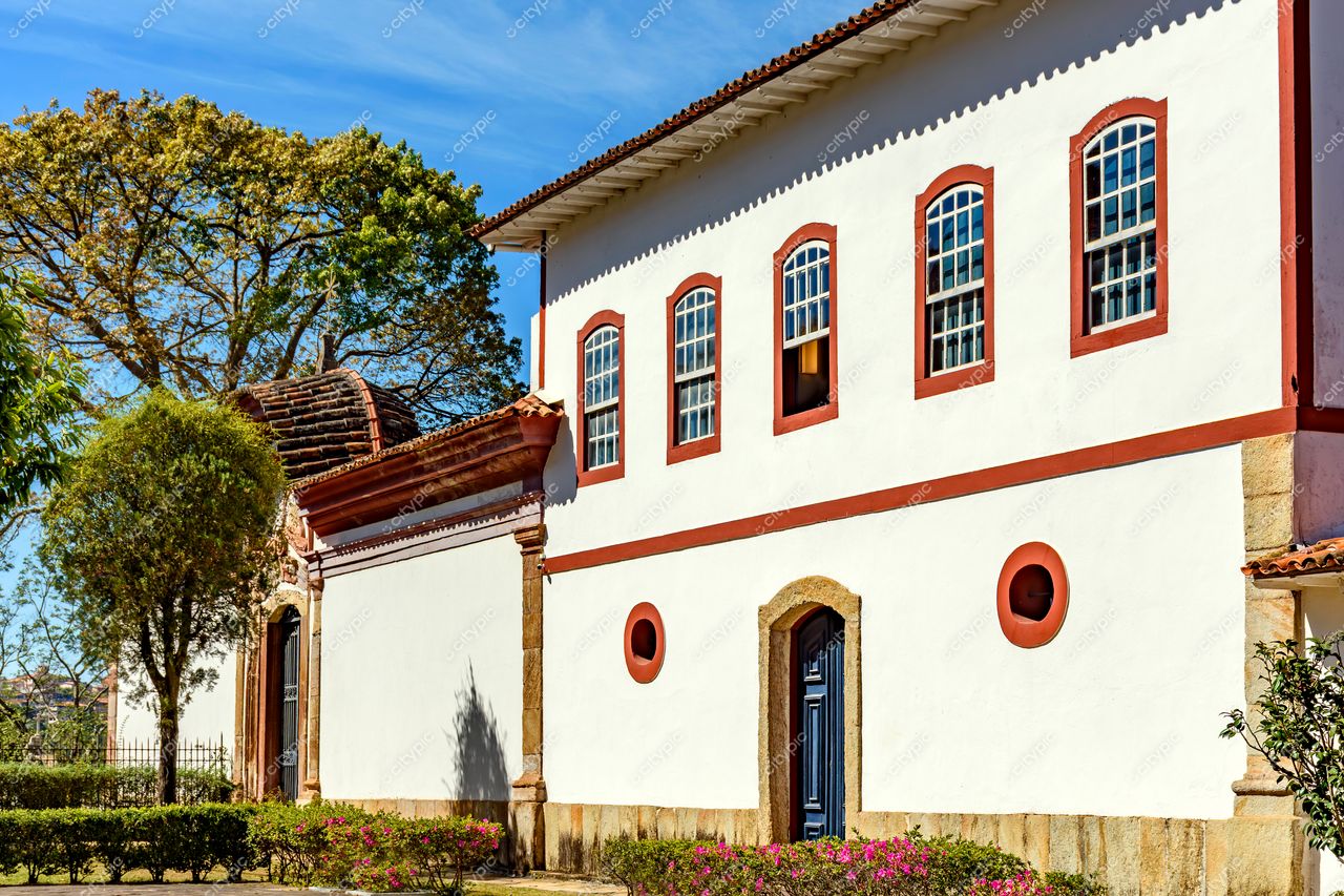 Ouro Preto, Minas Gerais: Arquitetura Colonial e História Barroca em Destaque