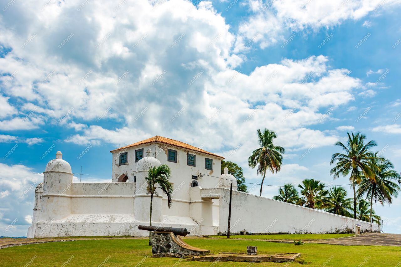 Fortaleza de Santa Maria em Salvador, Bahia: História e Beleza Natural
