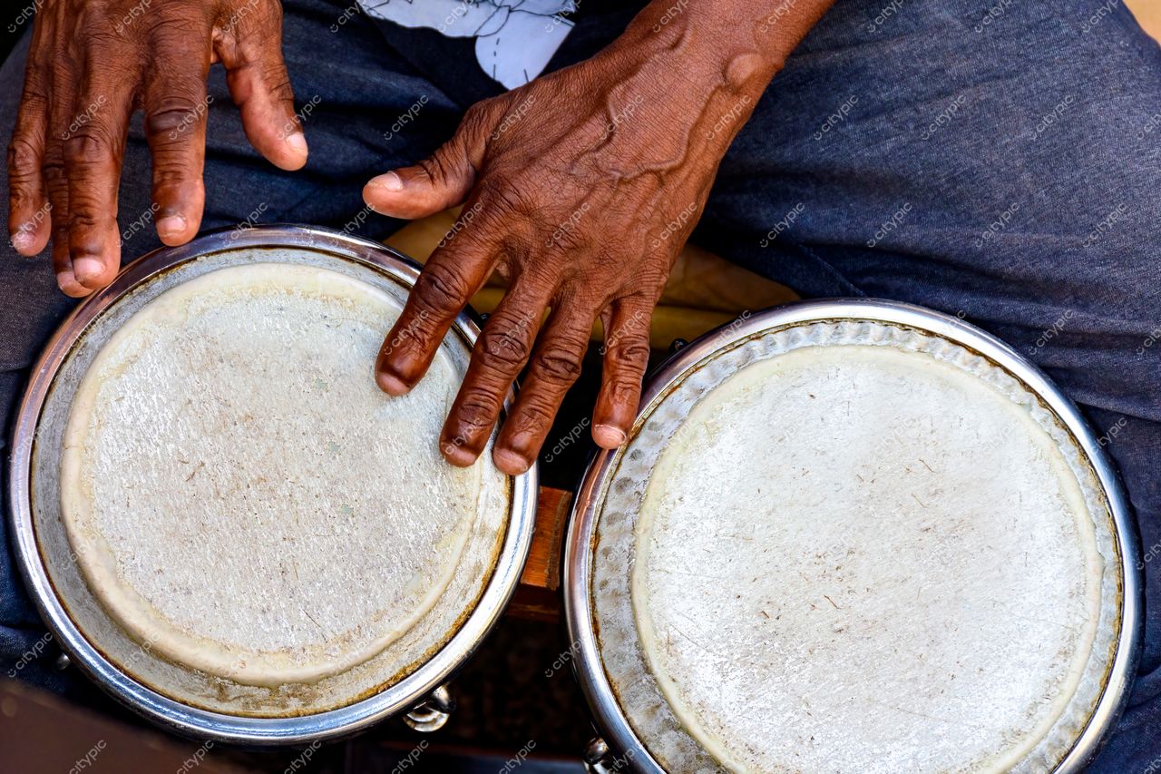 Pelourinho, Salvador, Bahia: As Mãos da Música Afro-Brasileira