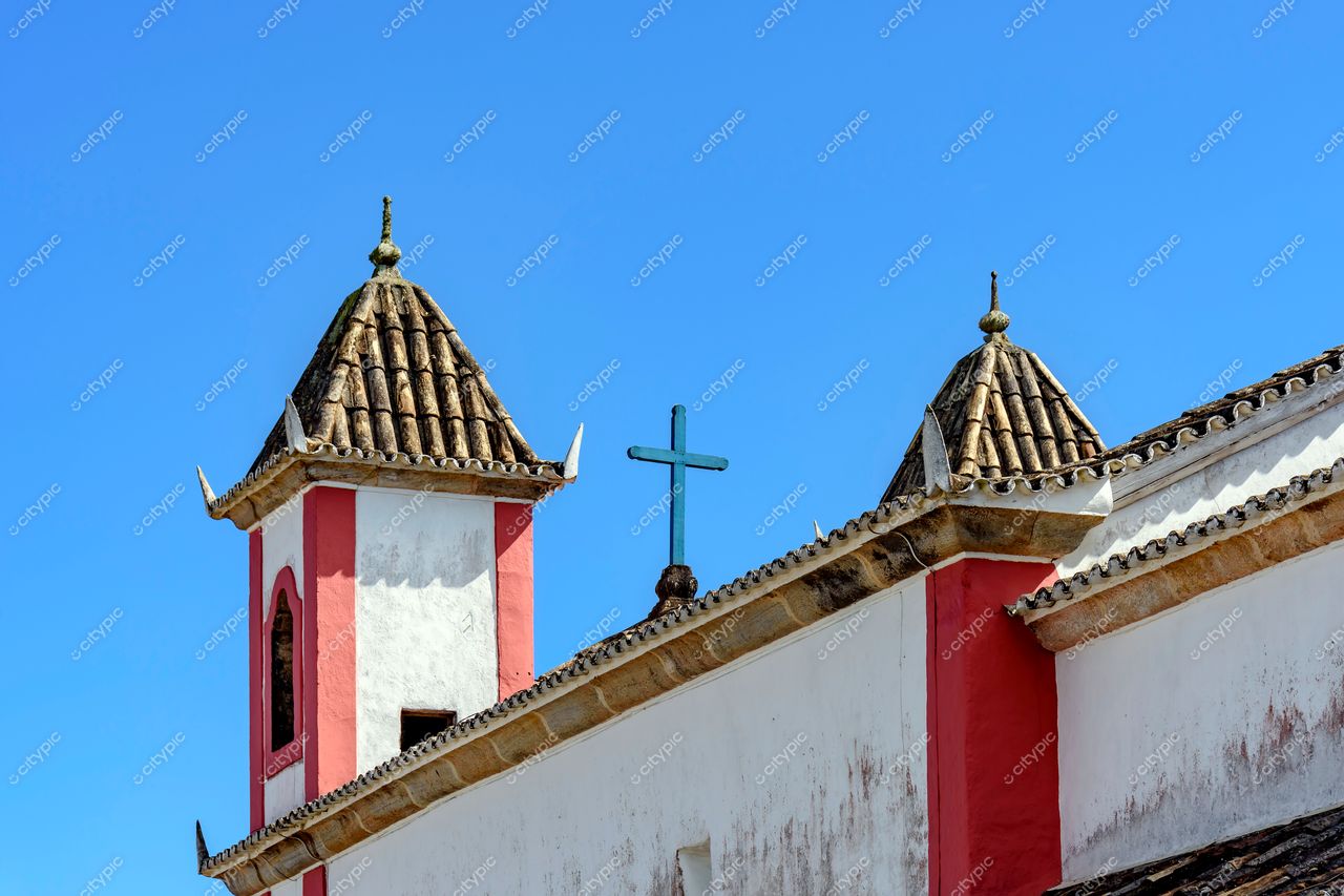 Beleza arquitetônica e espiritualidade: O encanto da igreja tradicional