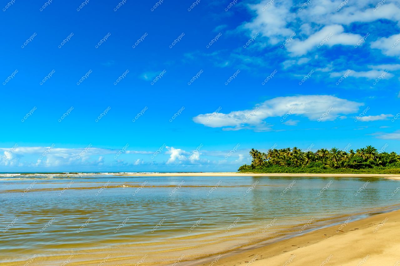 Uruçuca, Bahia: Tranquilidade e Serenidade à Beira-Mar