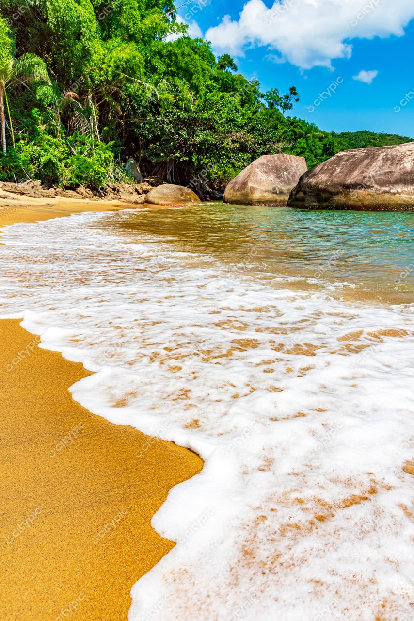 Ilha Grande, Angra dos Reis: Paraíso Tropical na Costa do Rio de Janeiro