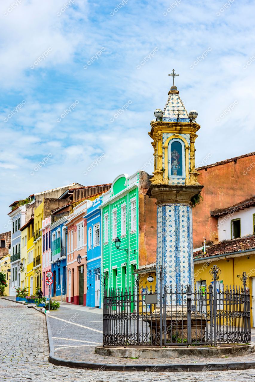 Pelourinho, Salvador: Cores e encantos do estilo colonial brasileiro