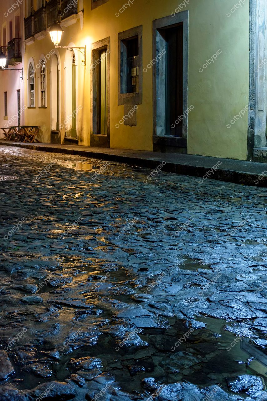 Pelourinho, Salvador: Noite de Encanto e Nostalgia