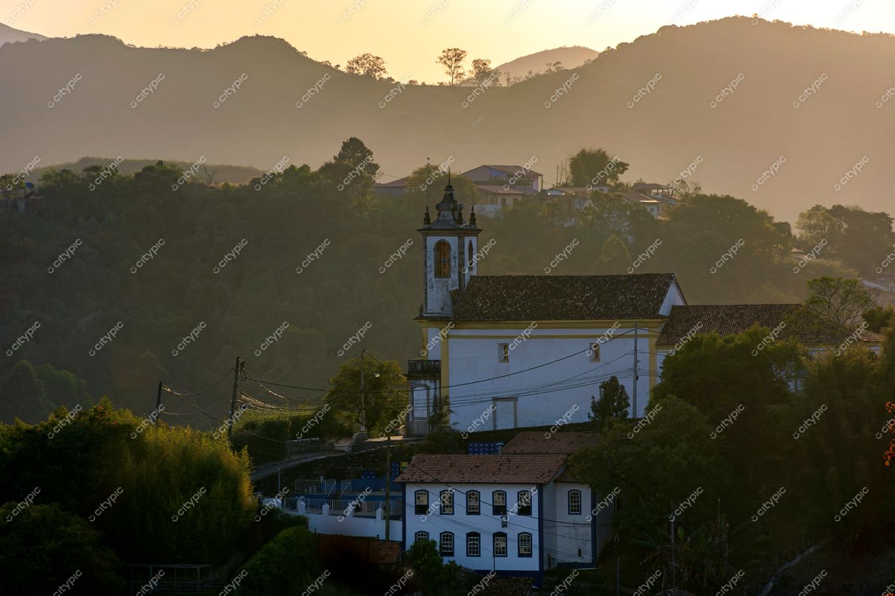 Ouro Preto, Minas Gerais: Entardecer mágico na cidade histórica