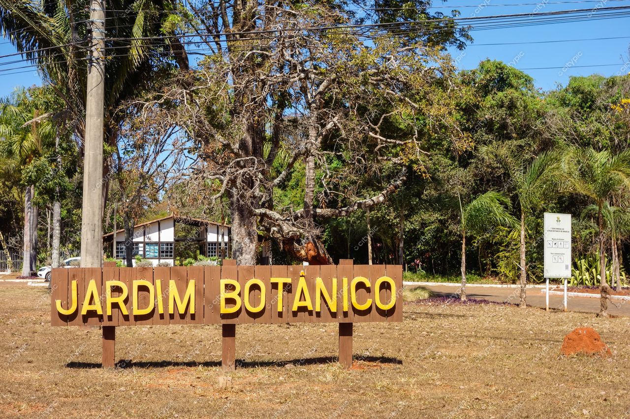 Brasília: Entrada do Jardim Botânico em um dia ensolarado