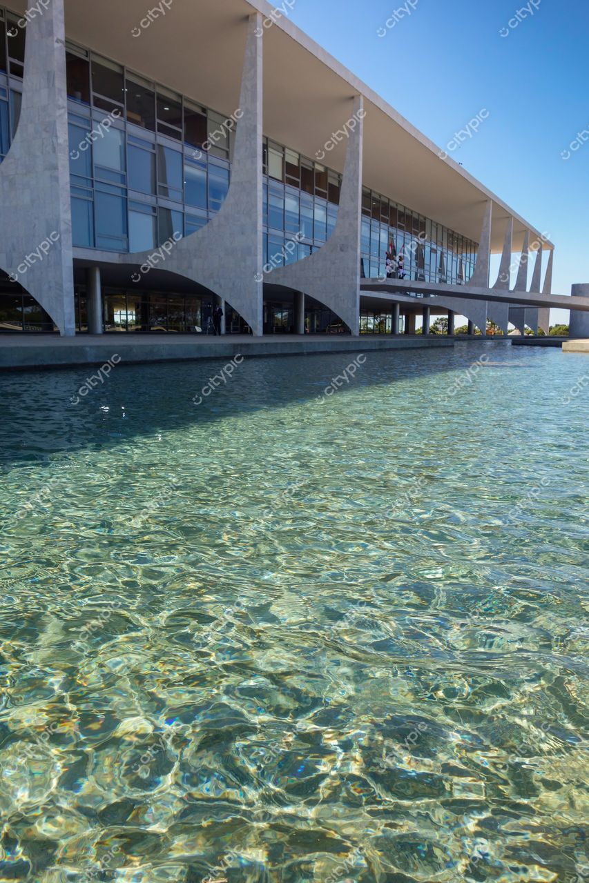 Brasília, Distrito Federal, Brasil: A icônica obra arquitetônica com design moderno e elegante