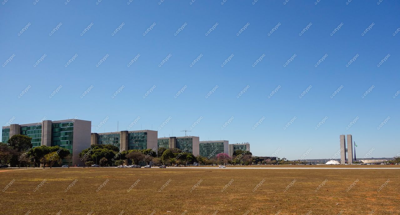 Brasília: Panorama da modernidade e natureza na capital brasileira