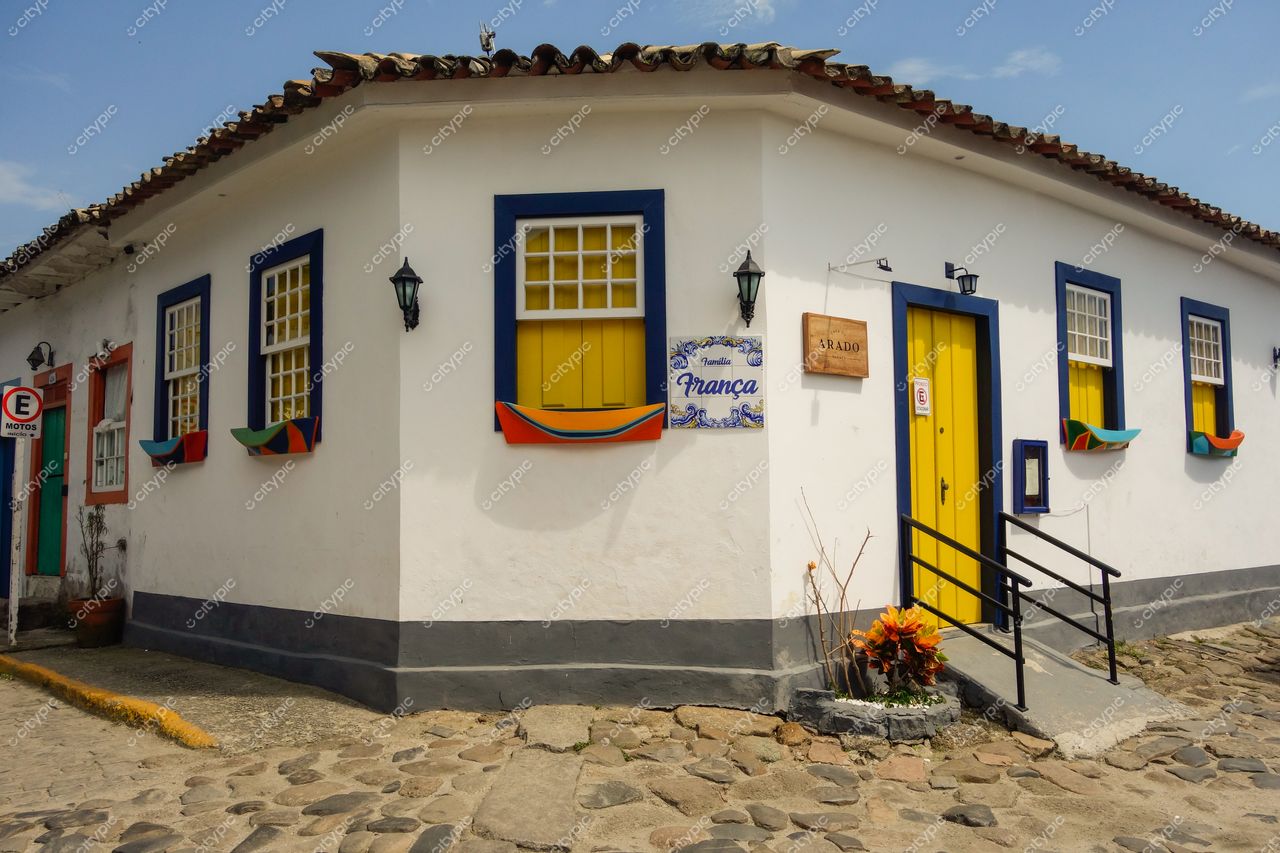 Paraty, Rio de Janeiro: Esquina charmosa da Pousada França