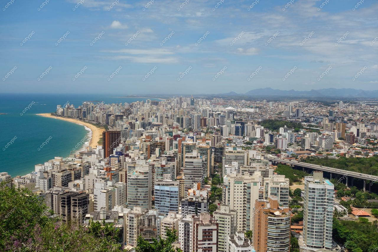 Vila Velha, Espírito Santo: Vista panorâmica da cidade à beira-mar