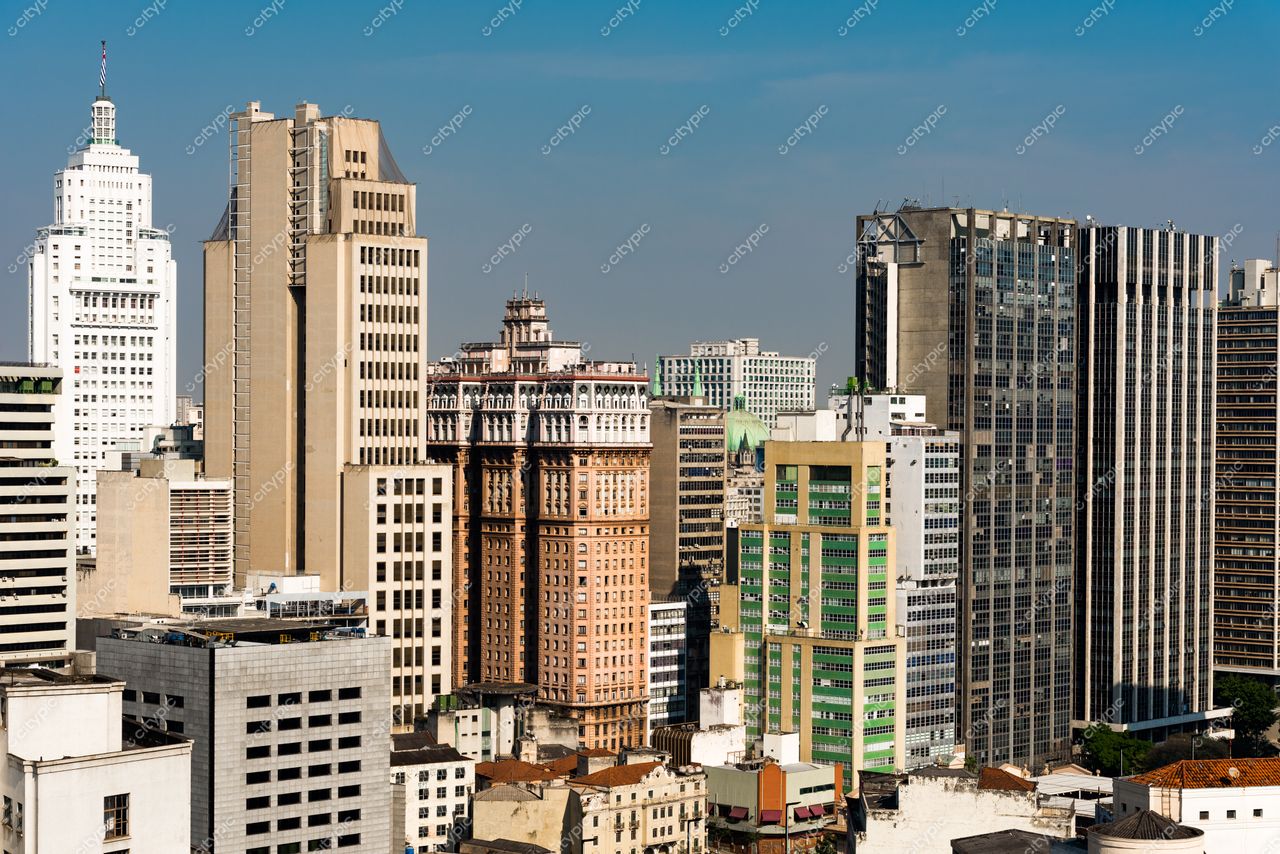 São Paulo, São Paulo, vista aérea do centro com diversidade arquitetônica em manhã ensolarada e céu limpo